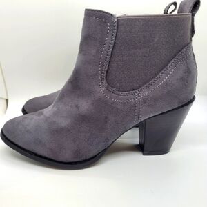 Sociology Women's Gray Suede Ankle Bootie High Heel‎ Size 7.5